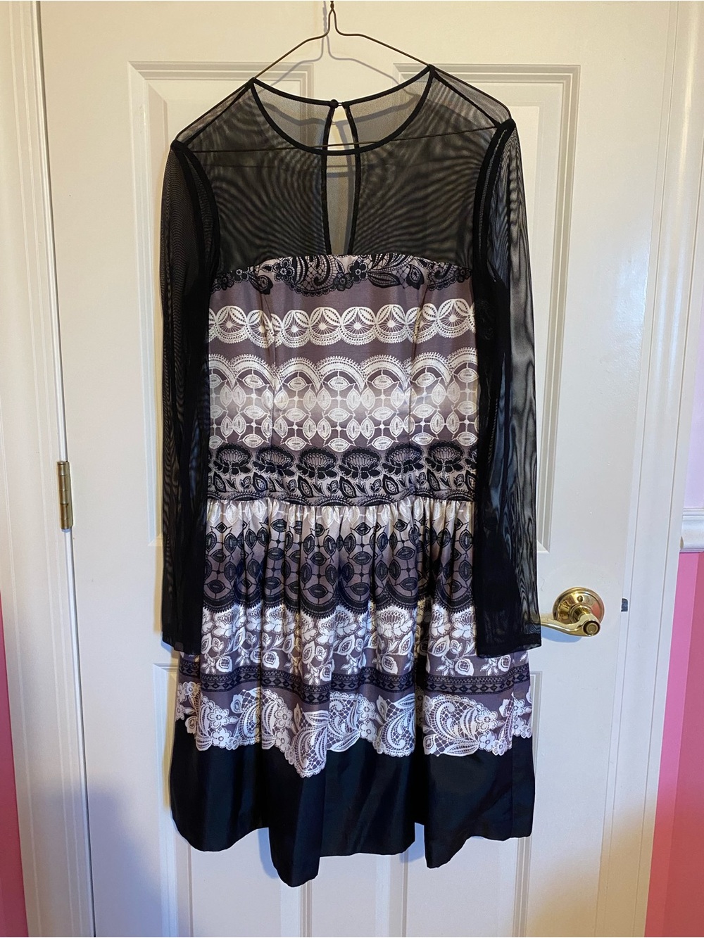 Eliza J black purple long mesh sleeve geometric dress with pockets, size 6
